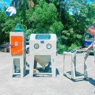 臺(tái)車(chē)轉(zhuǎn)盤(pán)干噴砂機(jī)